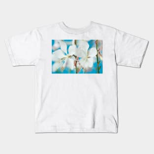 Gaura lindheimeri  'White Dove' Kids T-Shirt